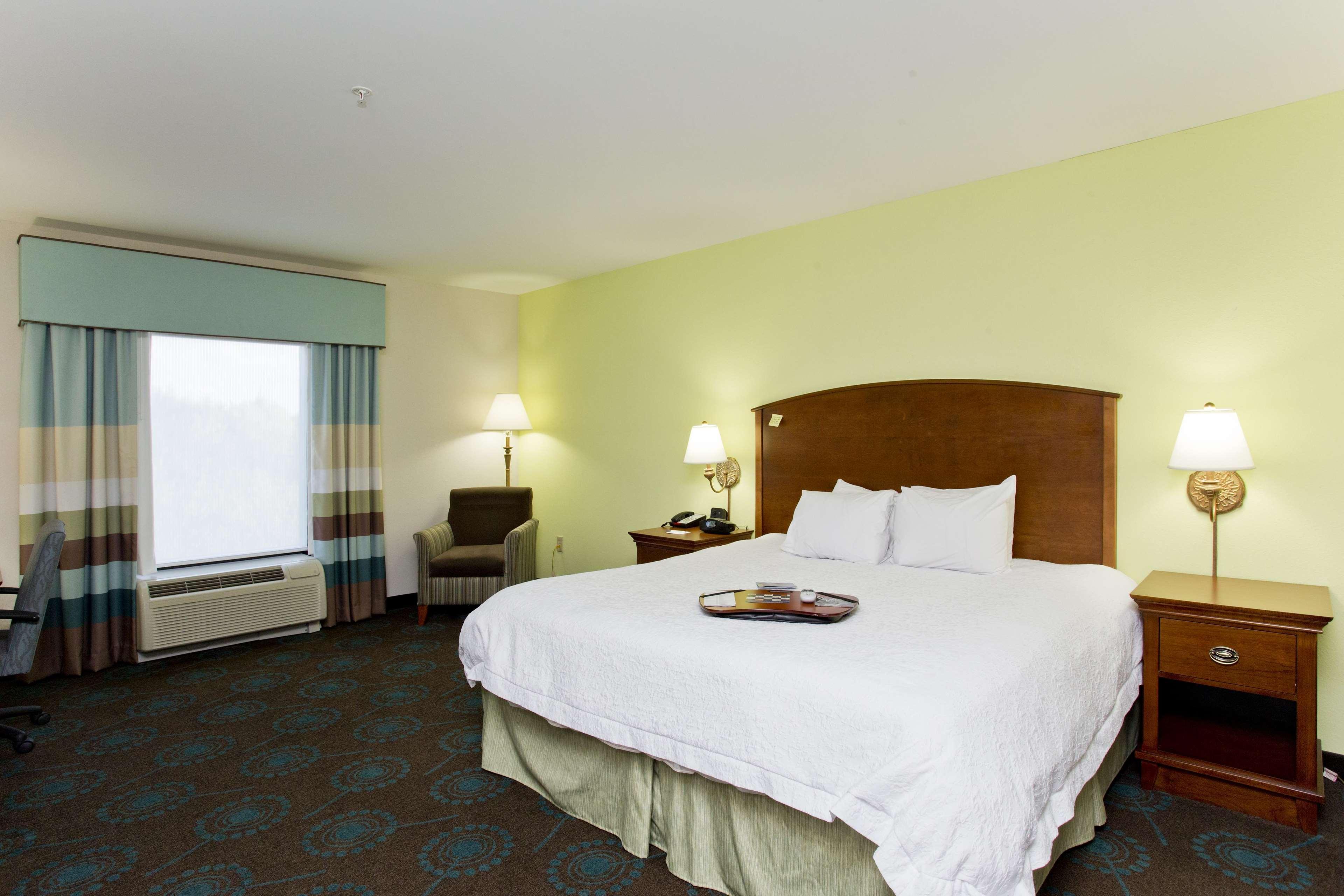 Hampton Inn Front Royal Exteriör bild